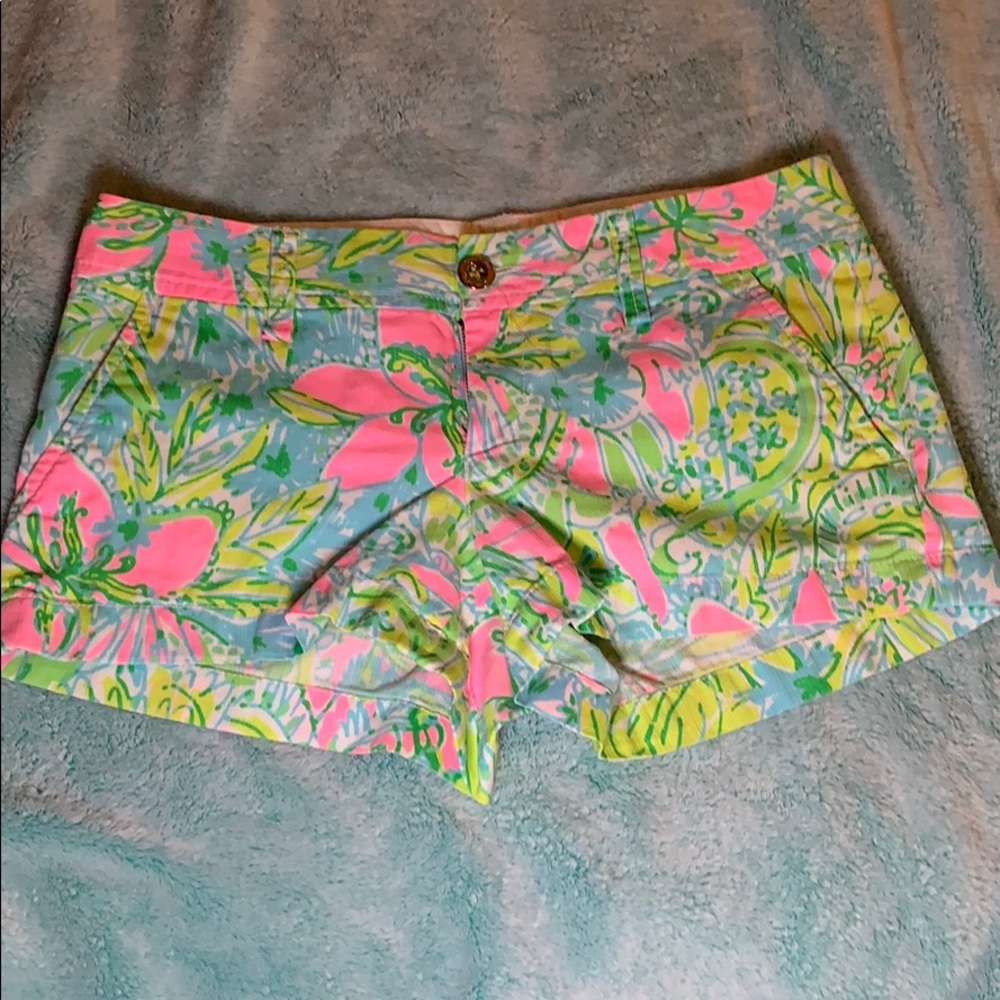 EUC Lilly Pulitzer shorts size 2